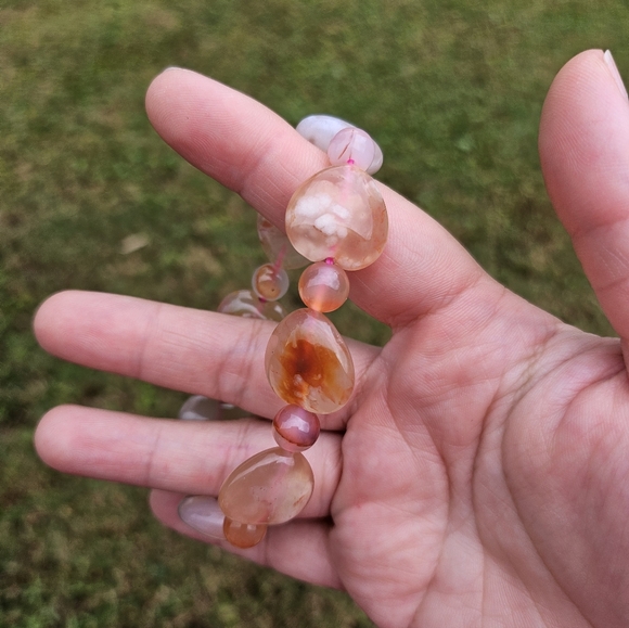 cherry agate heart bracelet - Picture 2 of 2
